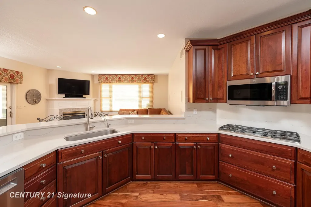 1506 Foxwood Drive Midland City MI 48642