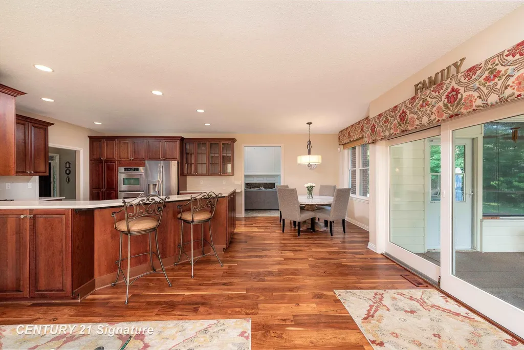 1506 Foxwood Drive Midland City MI 48642