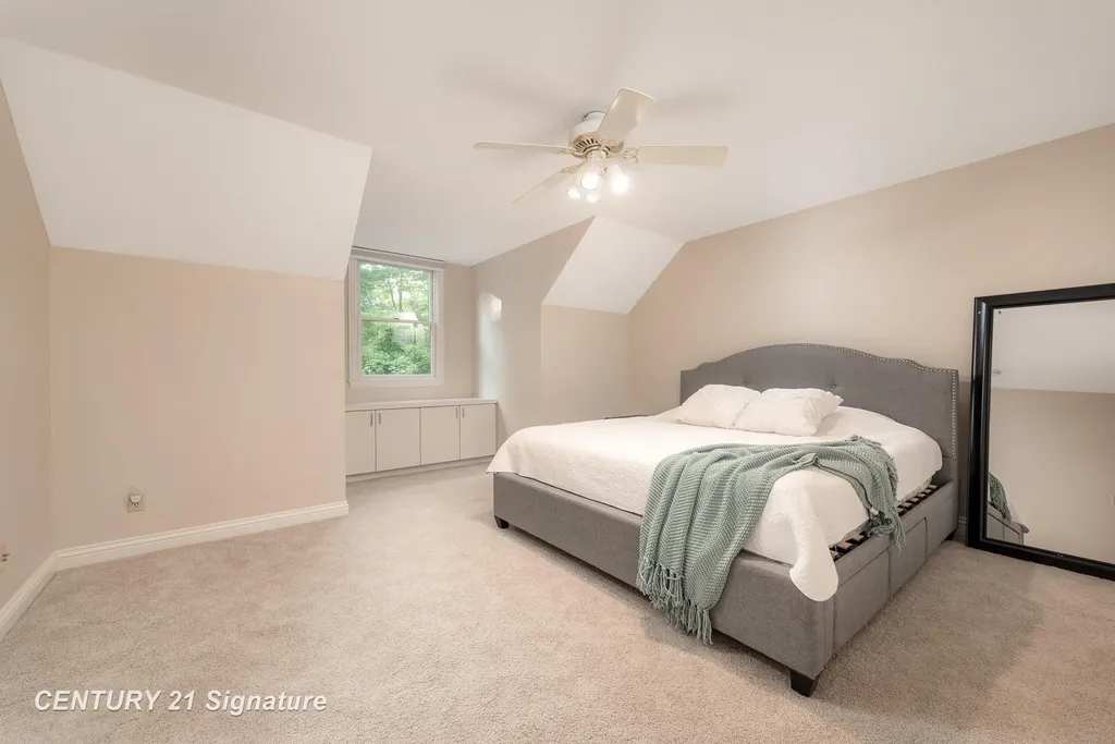 1506 Foxwood Drive Midland City MI 48642