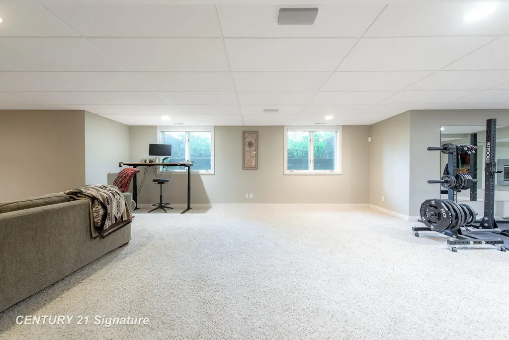 1506 Foxwood Drive Midland City MI 48642