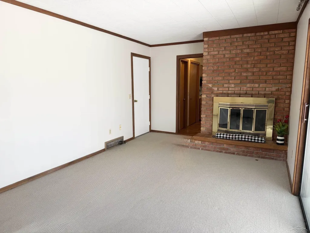 4200 Clement Drive Saginaw Charter Township MI 48603
