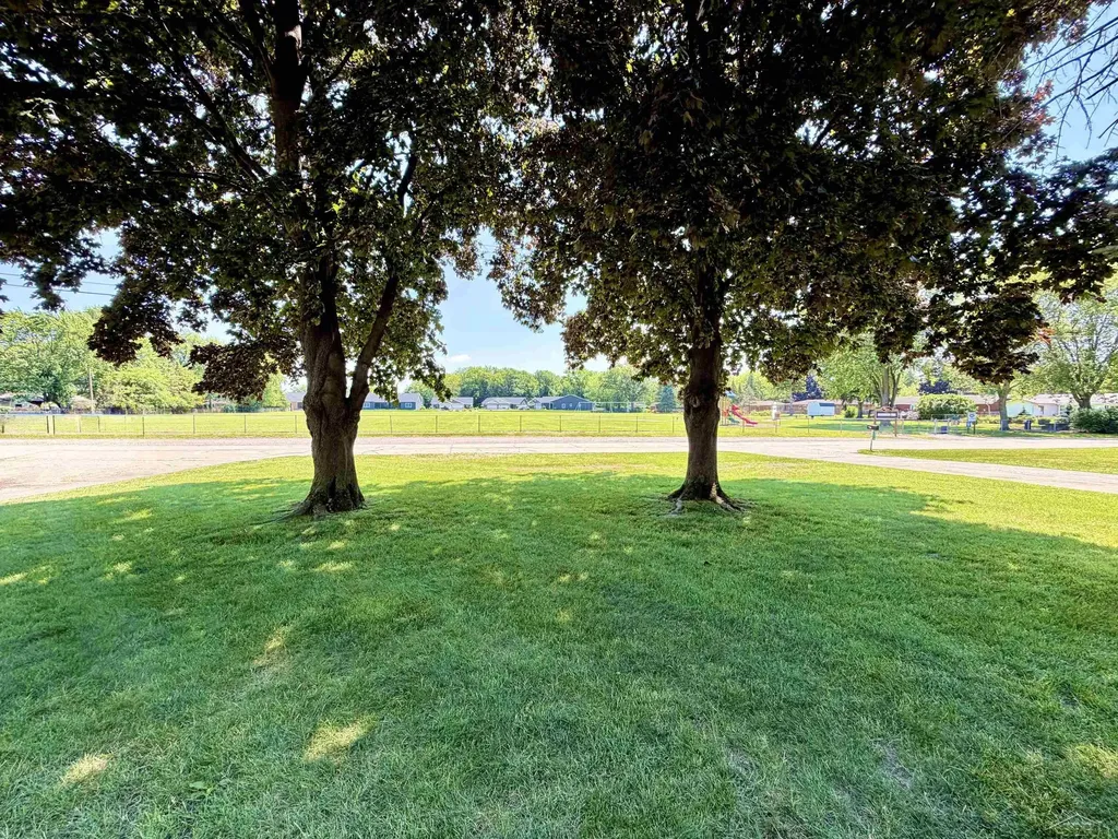 4200 Clement Drive Saginaw Charter Township MI 48603