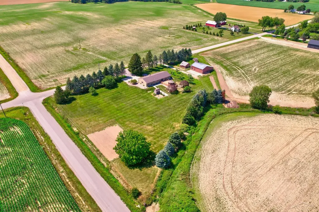 8530 N Orr Road Tittabawassee Township MI 48623