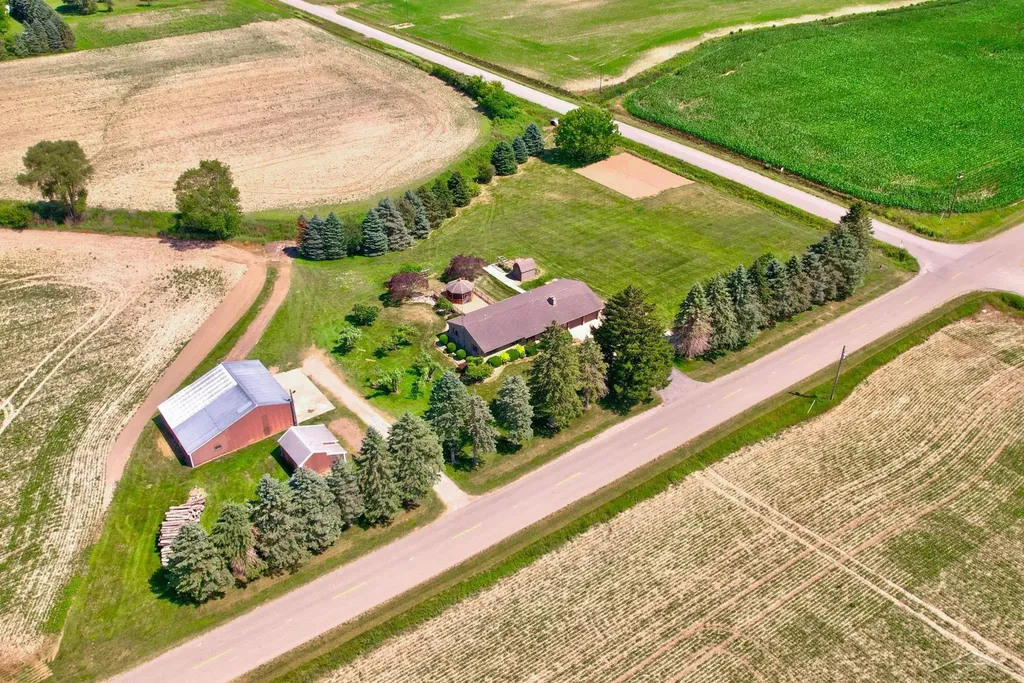 8530 N Orr Road Tittabawassee Township MI 48623