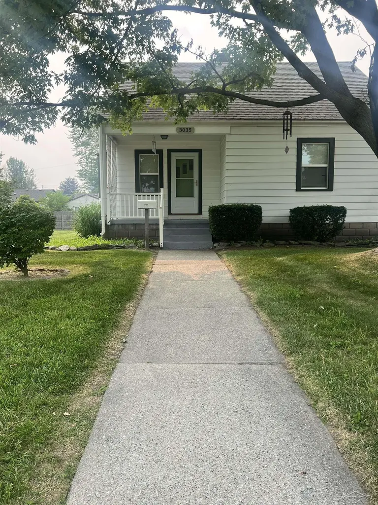 3035 Schaeffer Street Carrollton Township MI 48604
