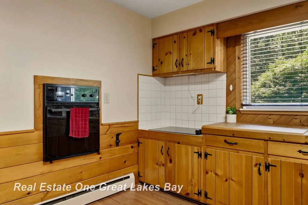 6654 Davis Road Kochville Township MI 48604