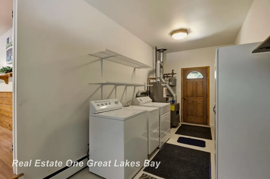 6654 Davis Road Kochville Township MI 48604
