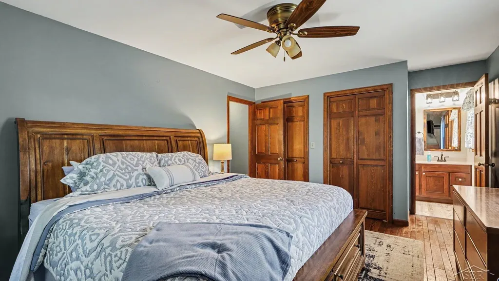 1383 Cranbrook Drive Saginaw Charter Township MI 48638