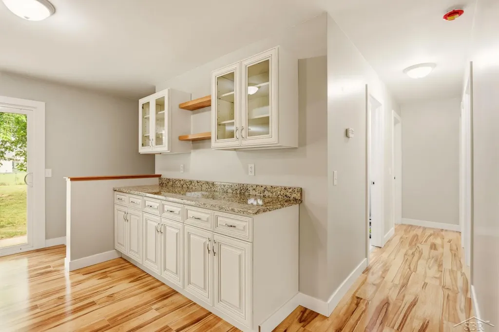 4621 S Wintergreen Drive Saginaw Charter Township MI 48603