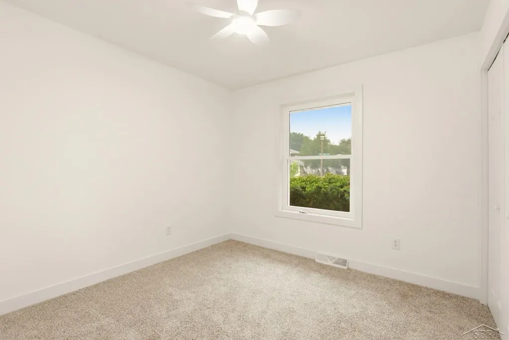 4621 S Wintergreen Drive Saginaw Charter Township MI 48603