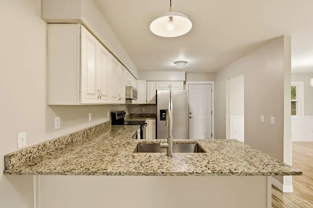 4621 S Wintergreen Drive Saginaw Charter Township MI 48603