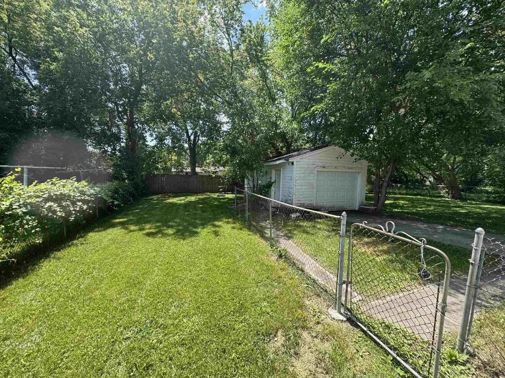 4042 Webber Street Saginaw City MI 48602