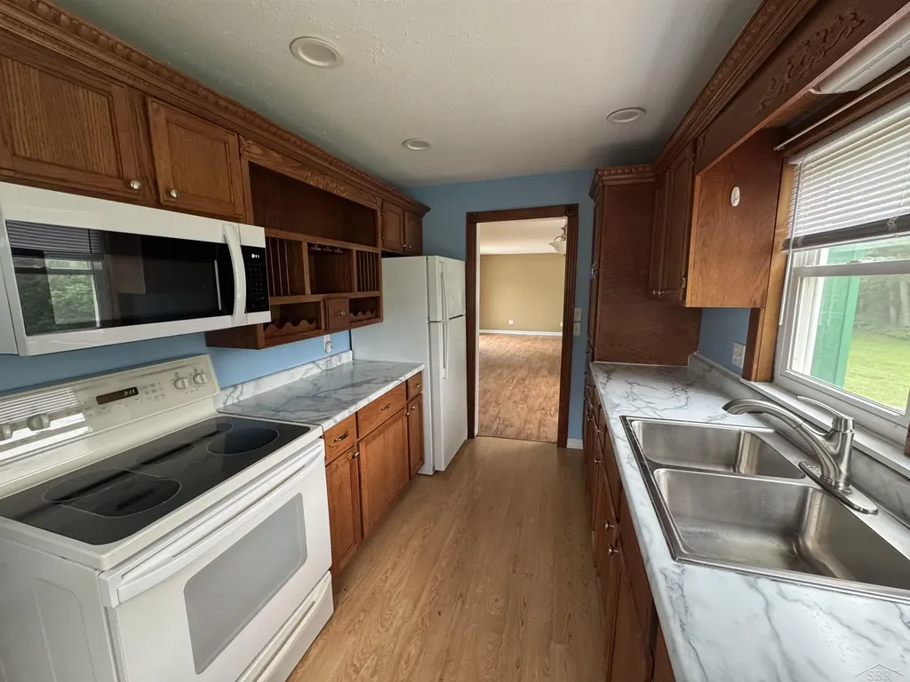 2647 S Us 23 Alabaster Township MI 48763