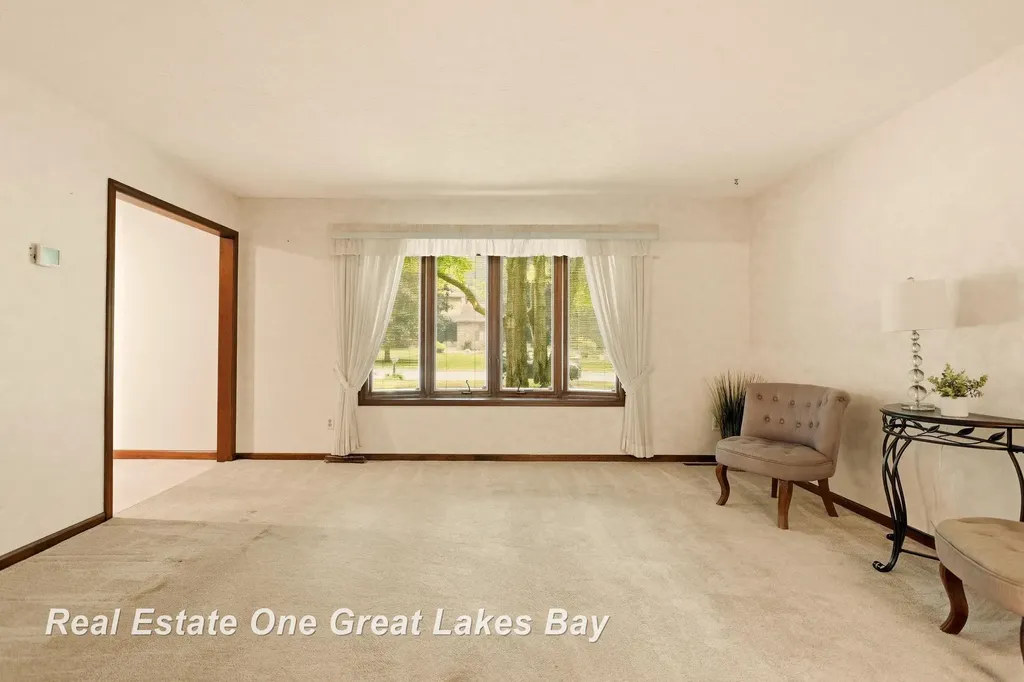 7560 S Laurie Lane Thomas Township MI 48609