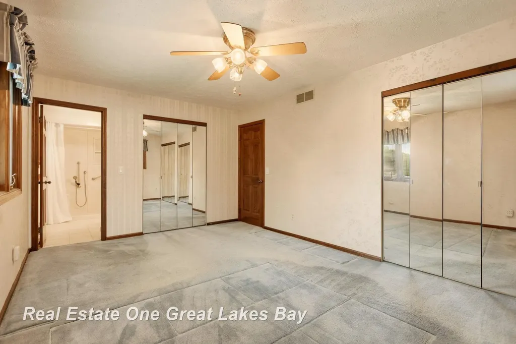 7560 S Laurie Lane Thomas Township MI 48609