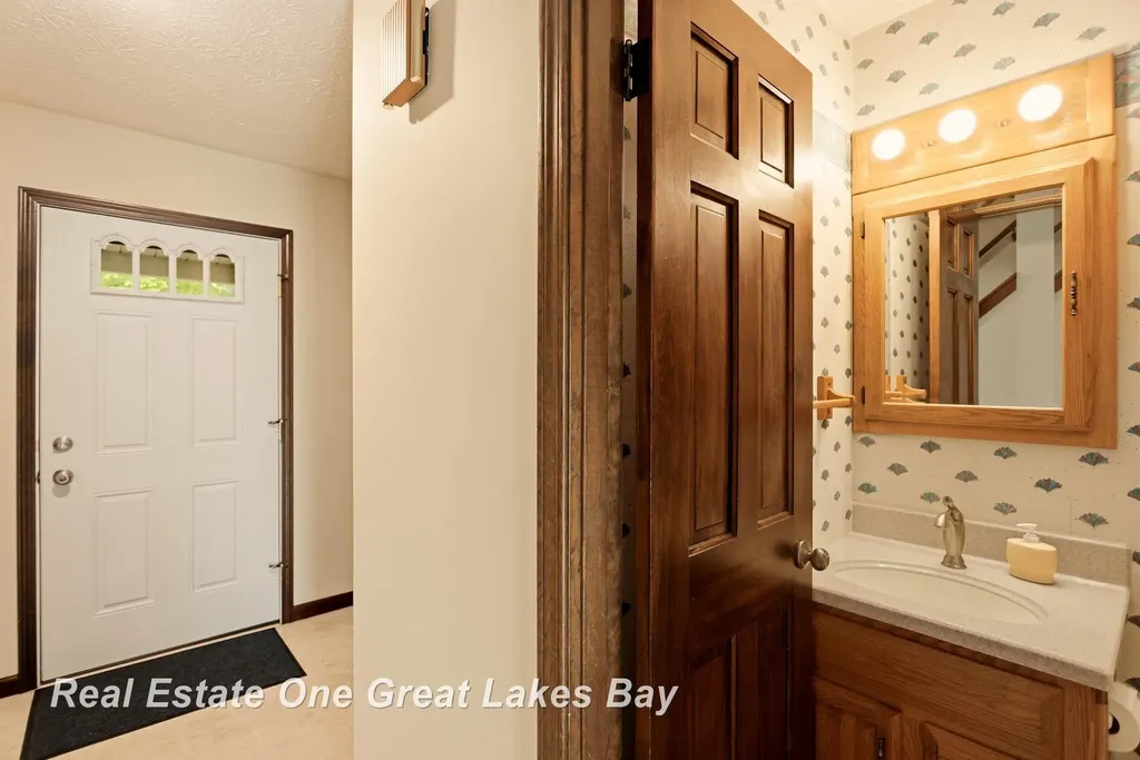 7560 S Laurie Lane Thomas Township MI 48609