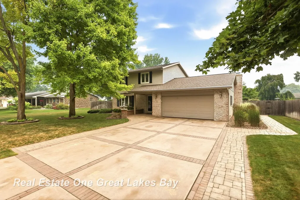 7560 S Laurie Lane Thomas Township MI 48609
