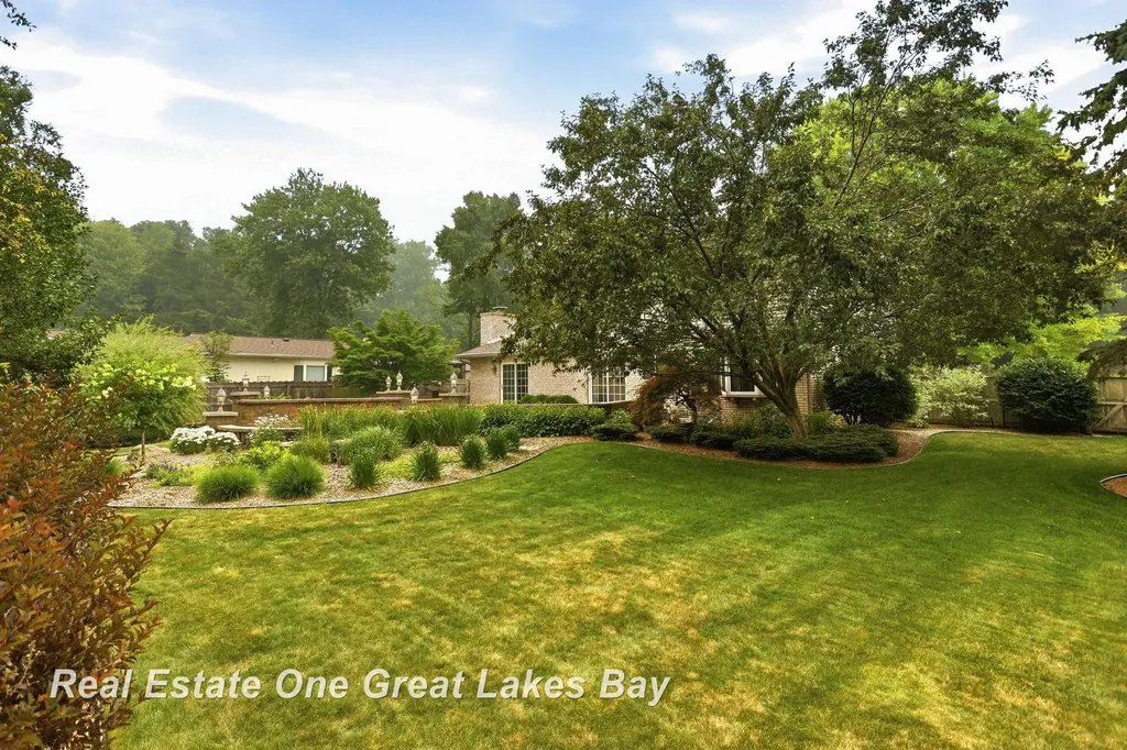 7560 S Laurie Lane Thomas Township MI 48609