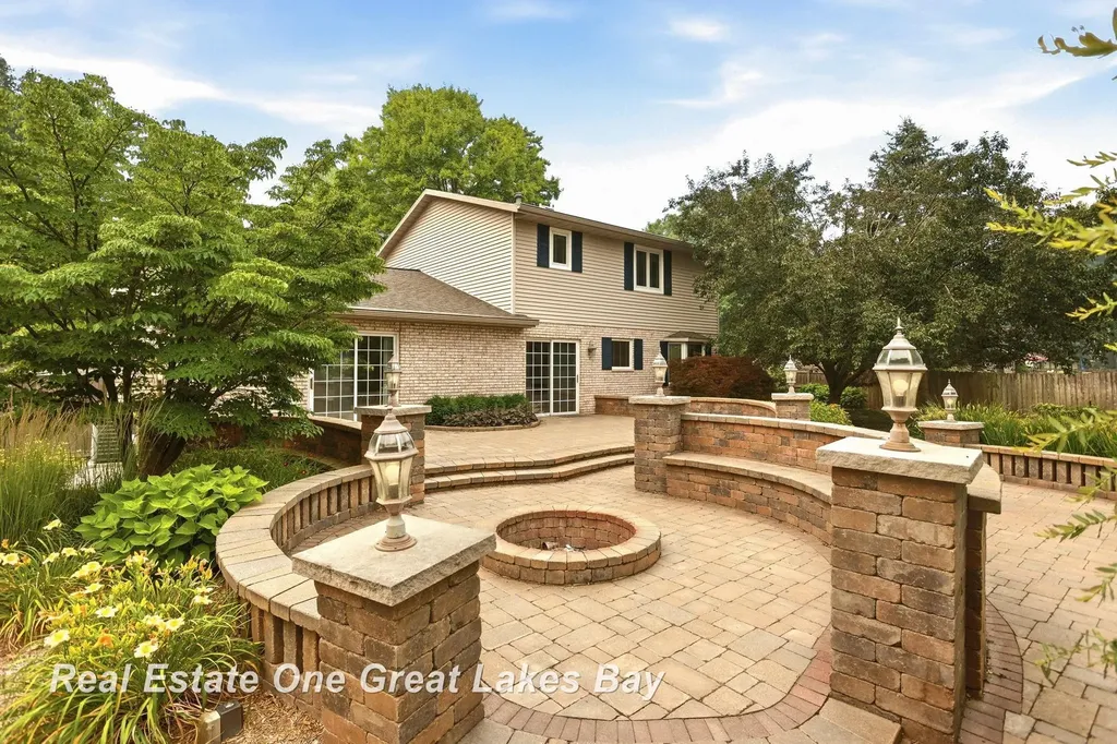 7560 S Laurie Lane Thomas Township MI 48609