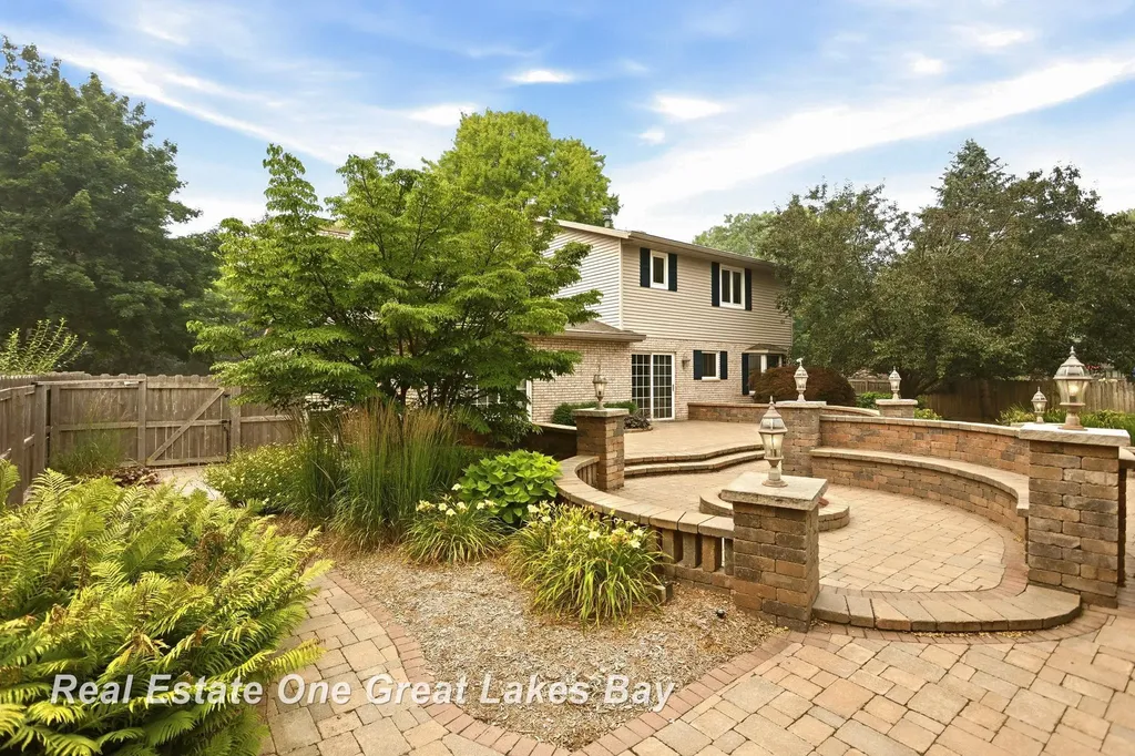 7560 S Laurie Lane Thomas Township MI 48609