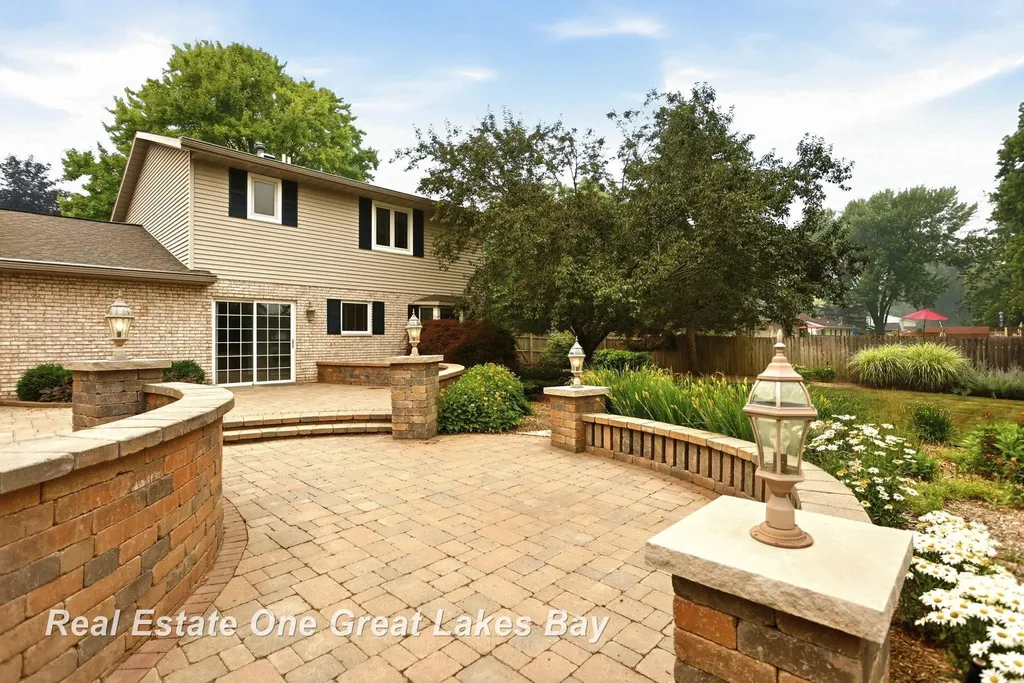 7560 S Laurie Lane Thomas Township MI 48609