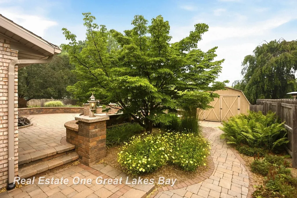 7560 S Laurie Lane Thomas Township MI 48609