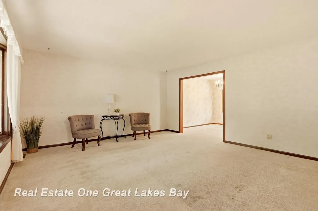 7560 S Laurie Lane Thomas Township MI 48609