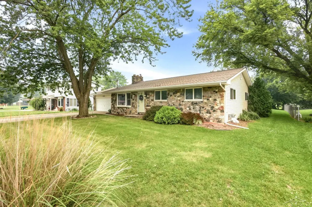 4060 Diceglie Court Kochville Township MI 48604