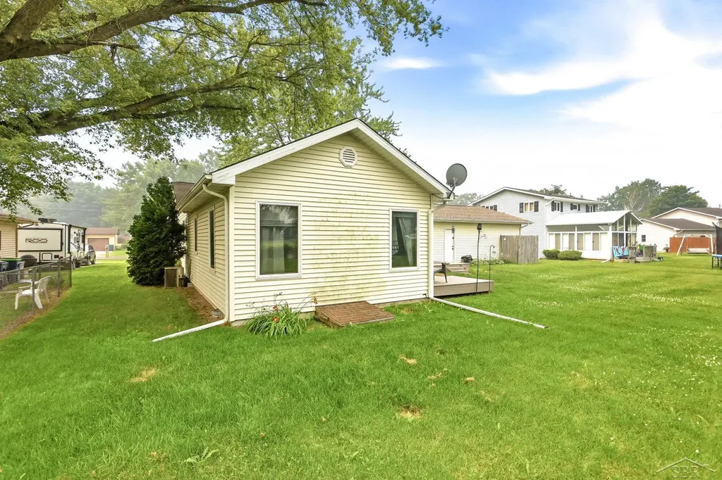 4060 Diceglie Court Kochville Township MI 48604