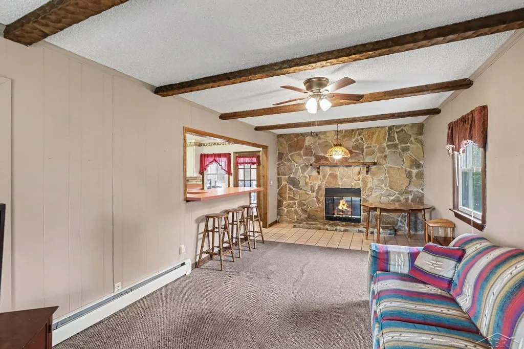 5111 Weiss Street Saginaw Charter Township MI 48603