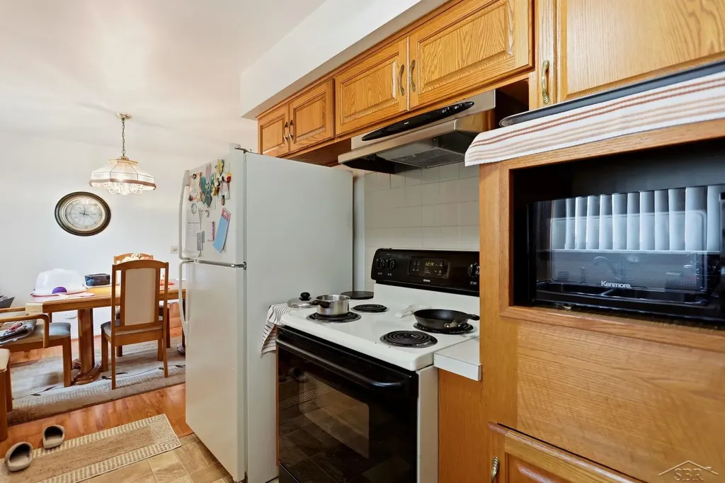 3099 Bertha Drive Buena Vista Charter Township MI 48601