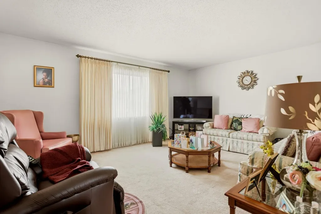 3099 Bertha Drive Buena Vista Charter Township MI 48601