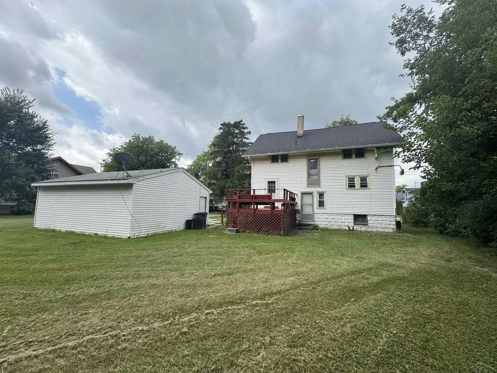 412 S 15th Street Saginaw City MI 48601
