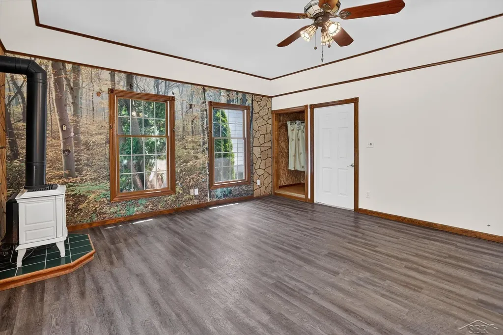 445 Henry Street Sebewaing Village MI 48759