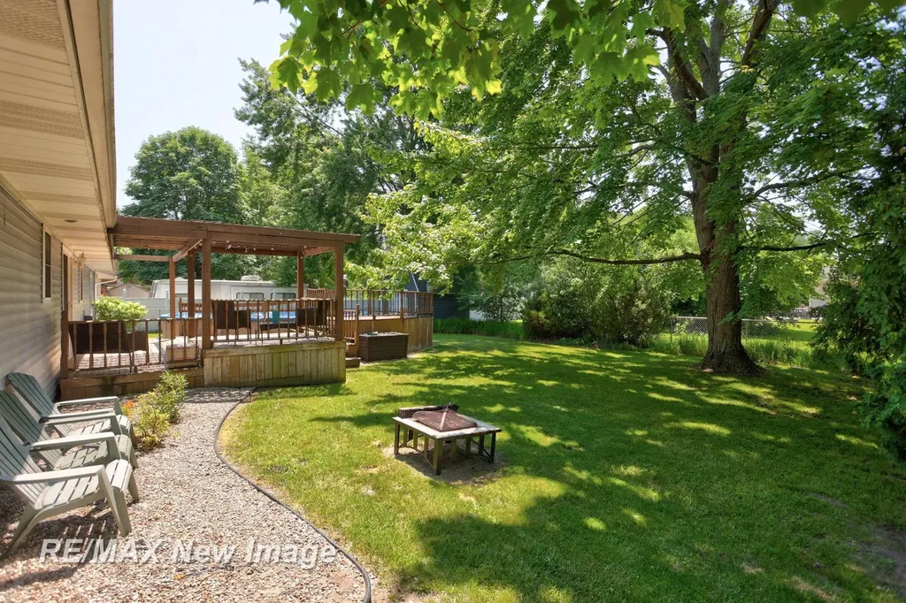 6781 Griffore Road Kochville Township MI 48604