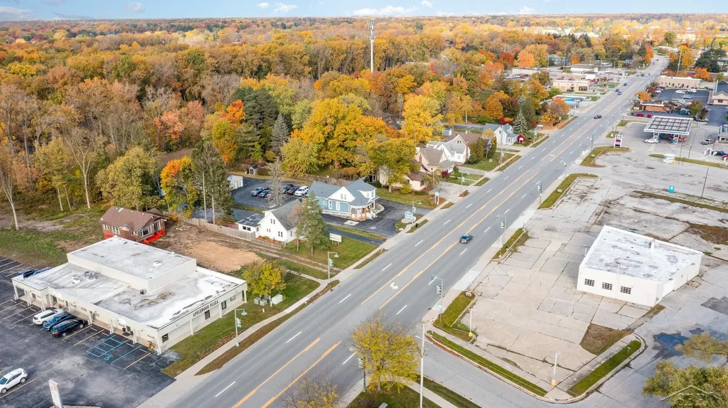380 S Main Street Tittabawassee Township MI 48623