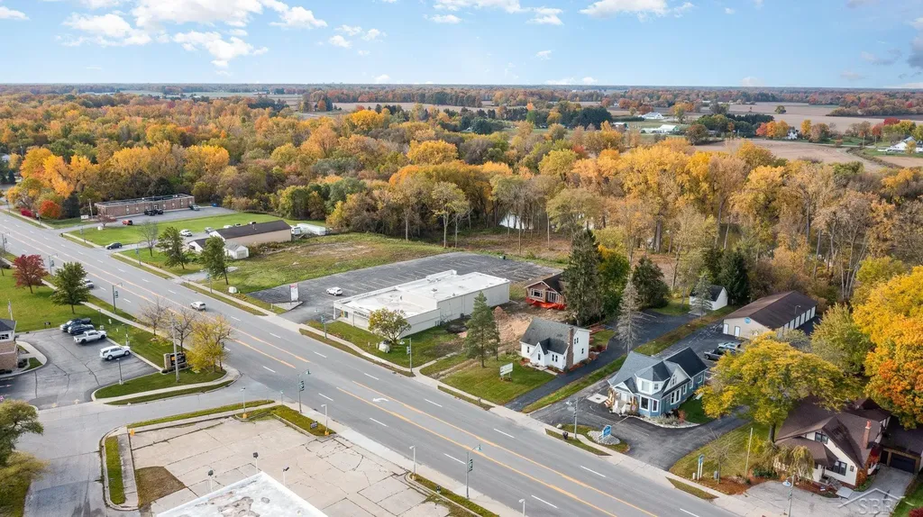 380 S Main Street Tittabawassee Township MI 48623