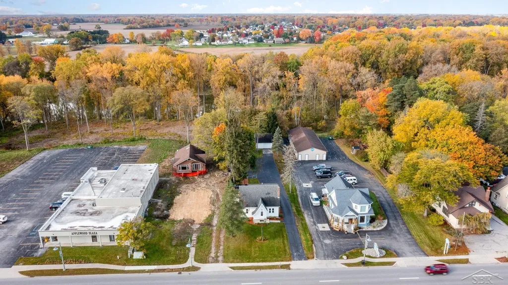 380 S Main Street Tittabawassee Township MI 48623