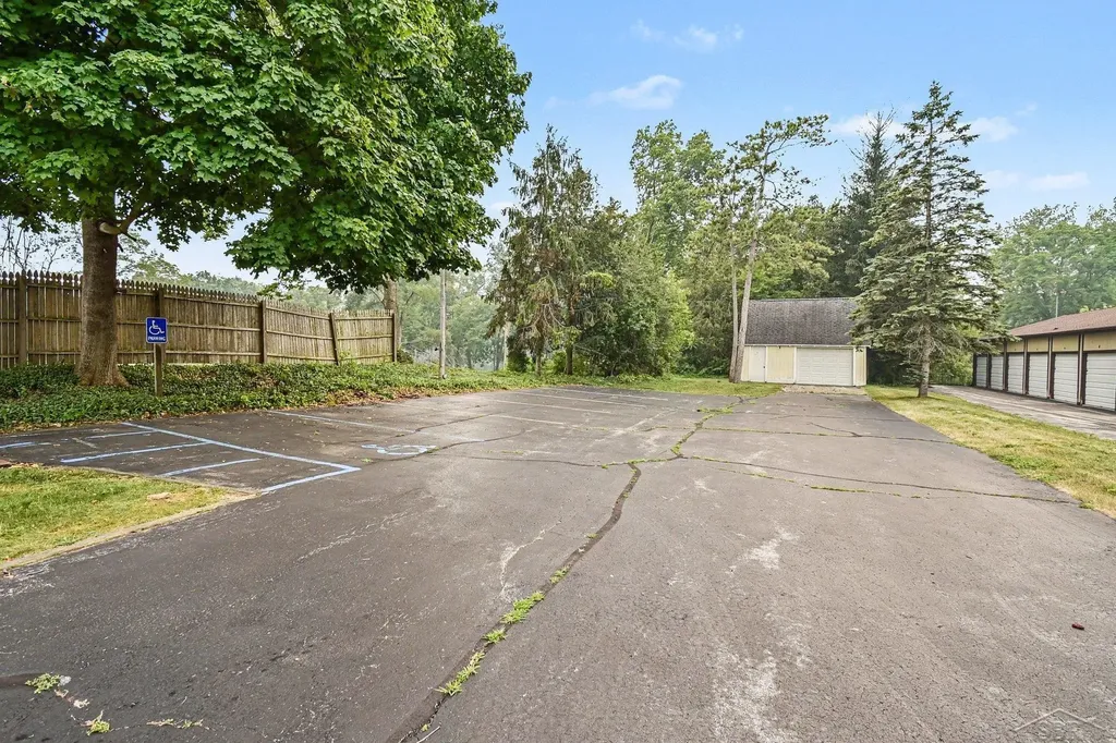 380 S Main Street Tittabawassee Township MI 48623