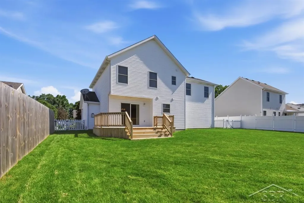 10175 Dove Drive Tittabawassee Township MI 48623