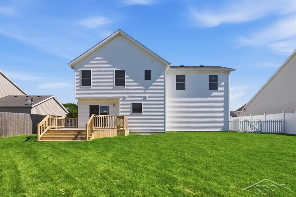 10175 Dove Drive Tittabawassee Township MI 48623