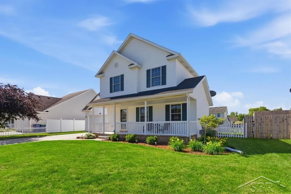 10175 Dove Drive Tittabawassee Township MI 48623