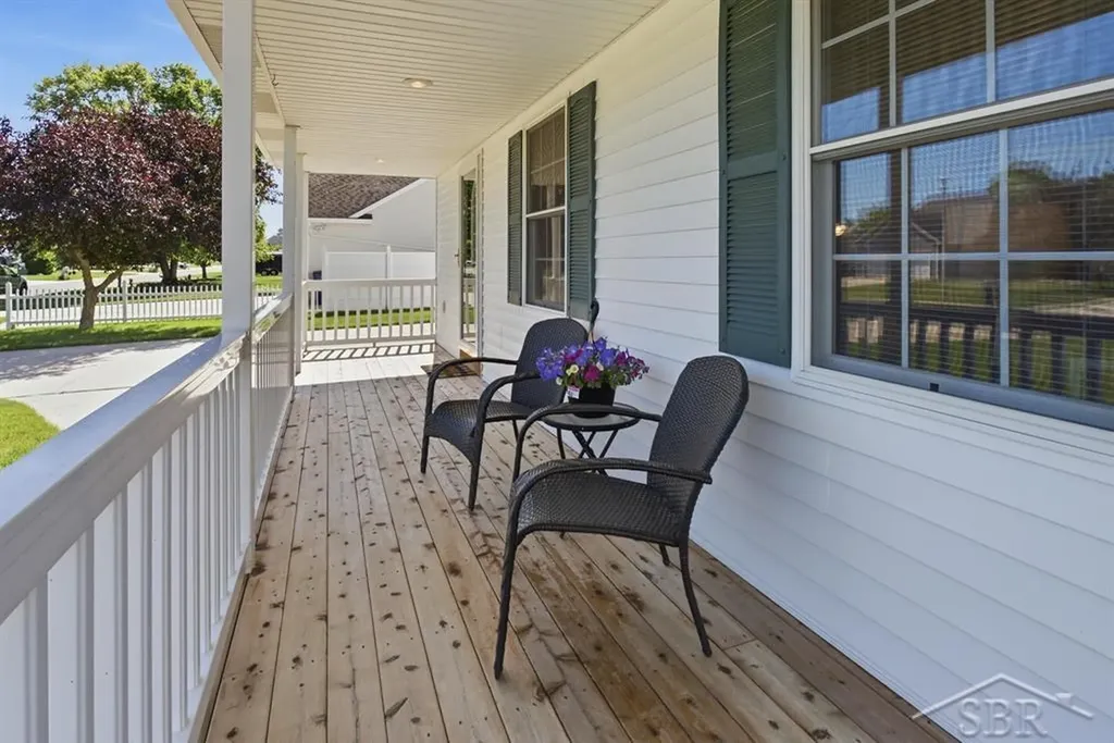 10175 Dove Drive Tittabawassee Township MI 48623