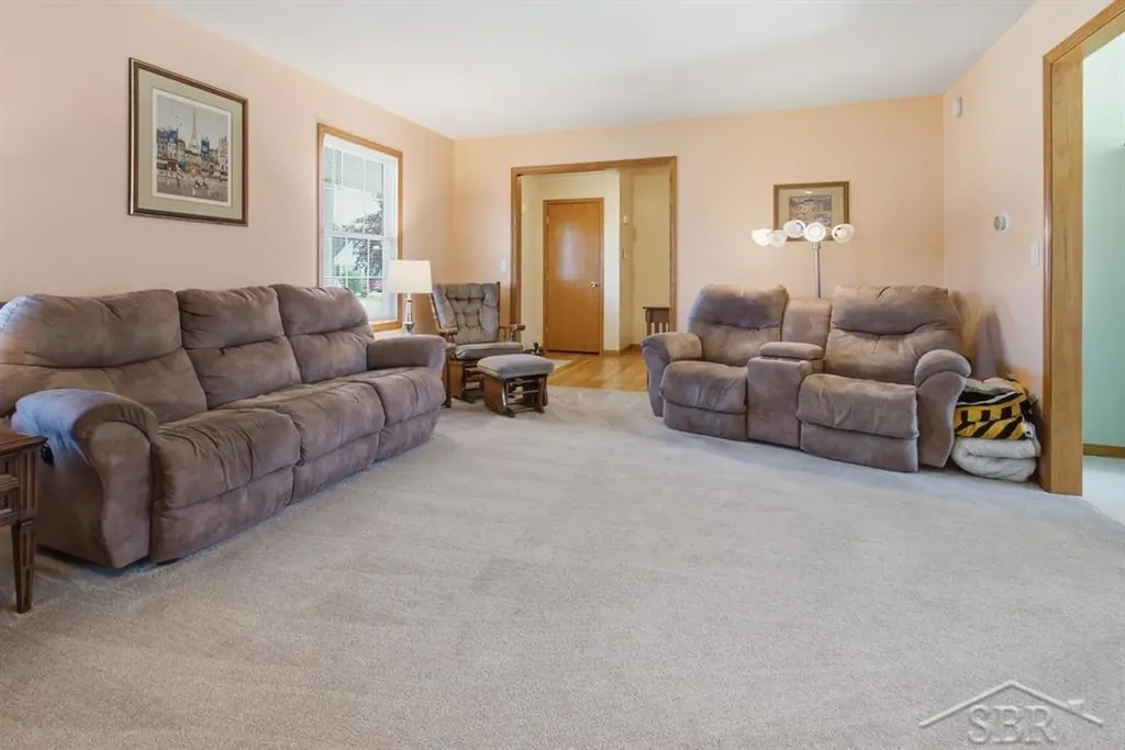 10175 Dove Drive Tittabawassee Township MI 48623