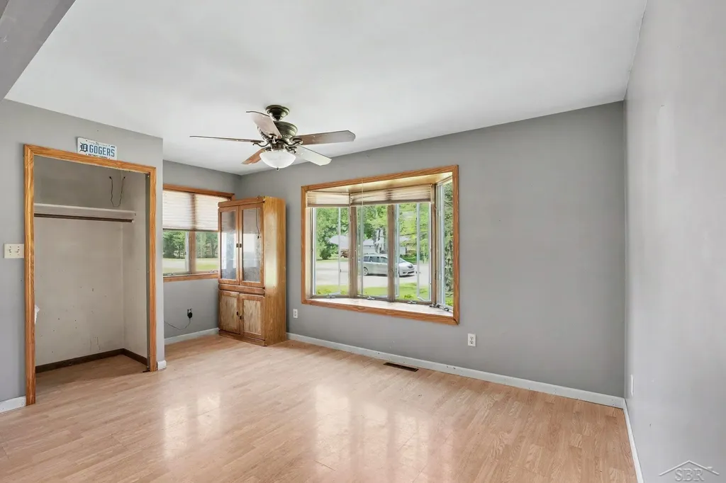 5211 Field Road Vienna Charter Township MI 48420