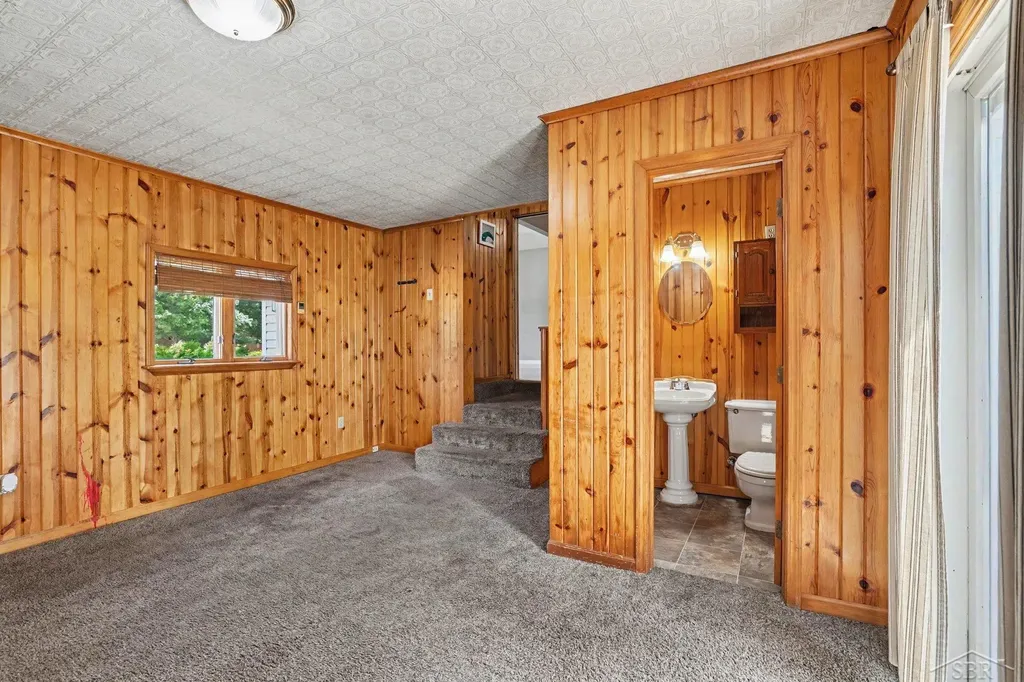 5211 Field Road Vienna Charter Township MI 48420