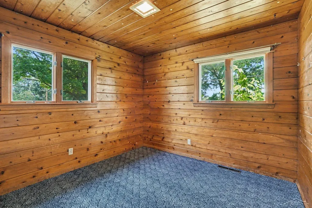 5211 Field Road Vienna Charter Township MI 48420