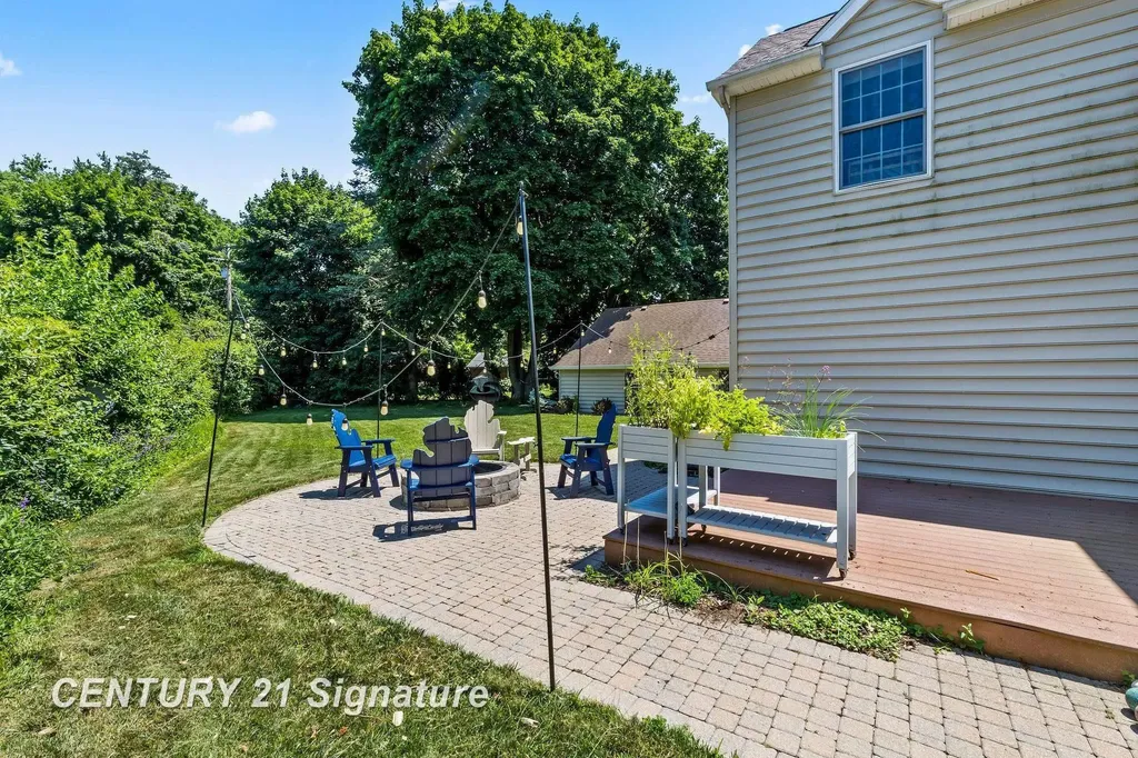 1316 Helen Road Midland City MI 48640