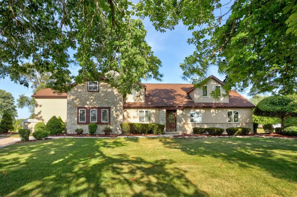 1090 N Block Road Blumfield Township MI 48757
