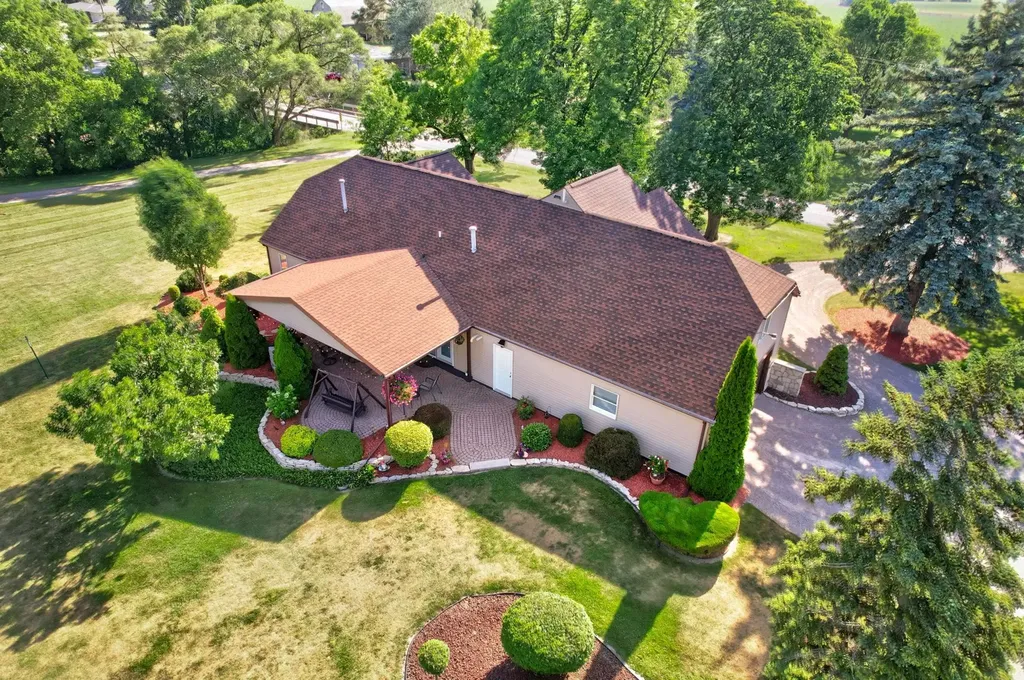 1090 N Block Road Blumfield Township MI 48757
